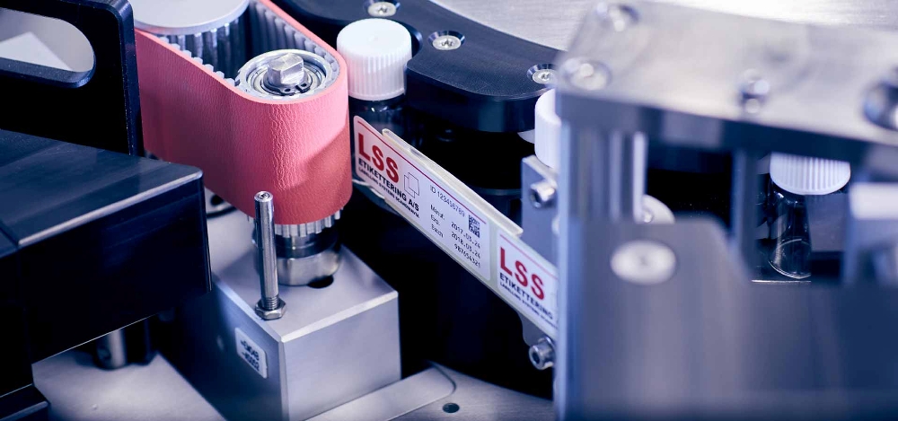 Vial labelling, automatic labelling solutions