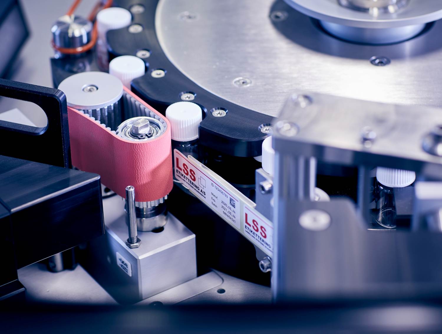 Labelling solutions for the pharmaceutical industry